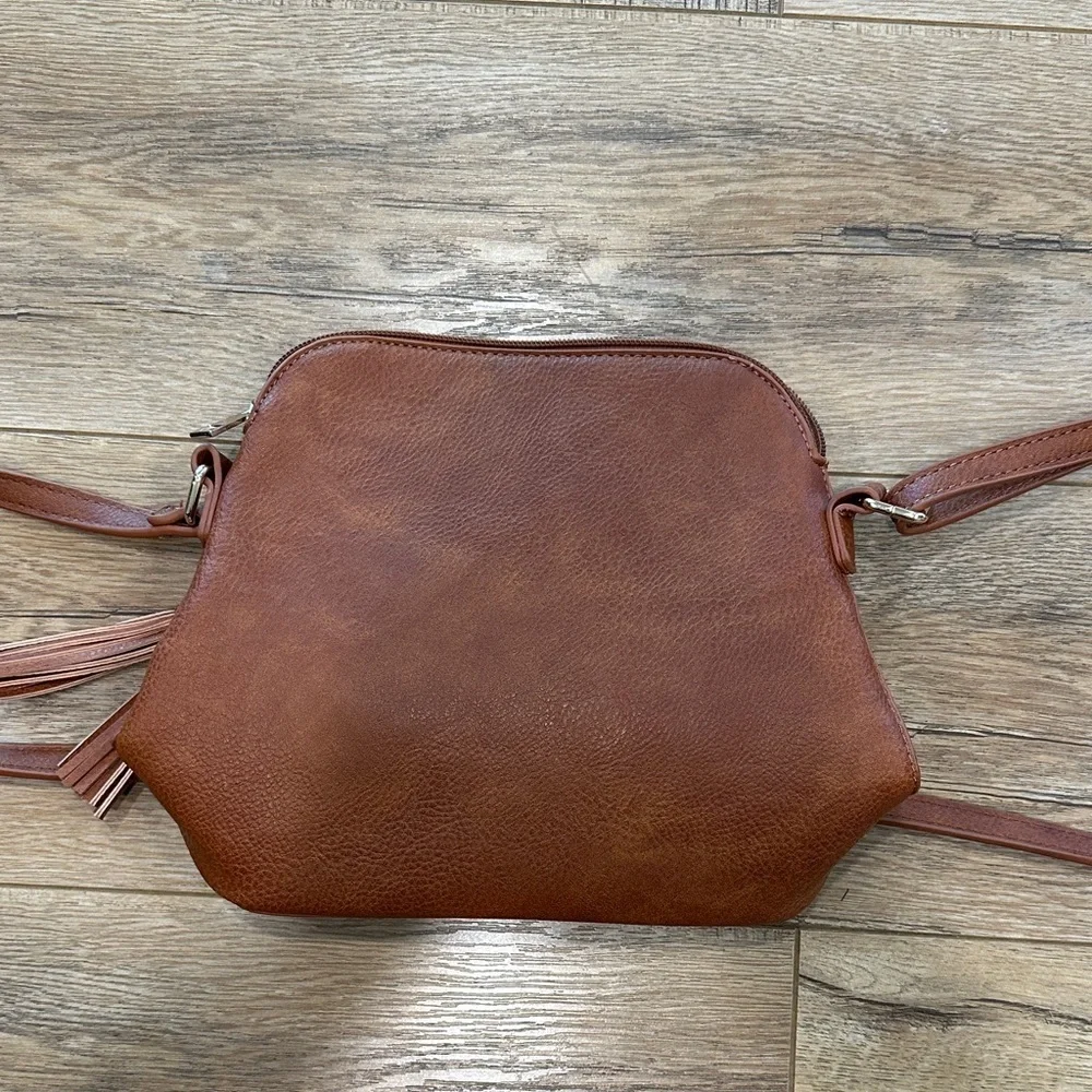 Brown and Tan Women's Crossbody Bag - Picture 5 of 8